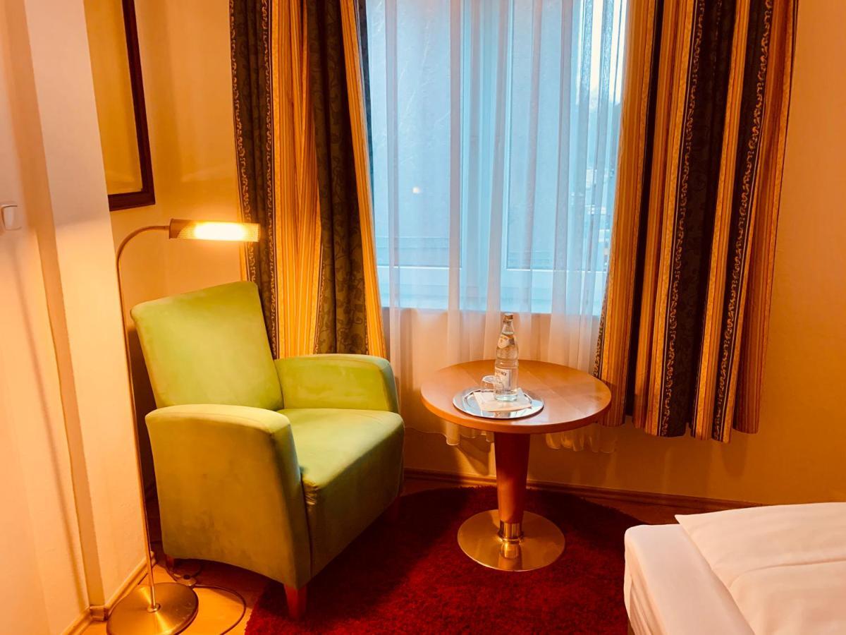 Hotel Gasthaus Zur Eule Köln Eksteriør billede